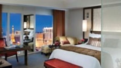 Mandarin Oriental Hotel Group Takes the Lead