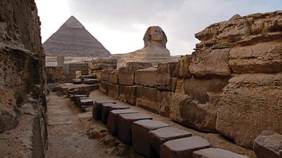 Explore Egypt with G Adventures. // © 2015 2