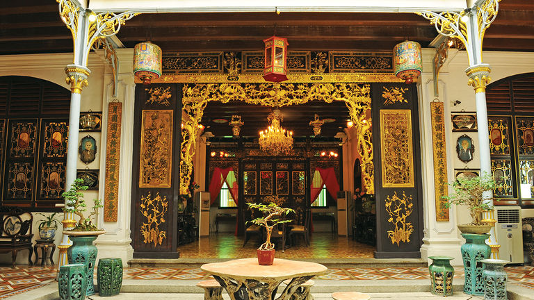 Clients interested in visiting UNESCO World Heritage Sites should also check out the Pinang Peranakan Mansion.