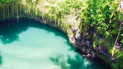 Travelers to Samoa will often visit To Sua Ocean Trench. // © 2016 iStock