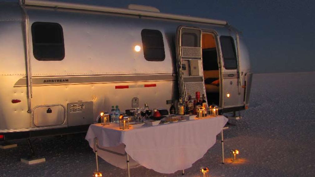 A customized trip to the salt flats of Bolivia with Jacada Travel includes a driver and a chef. // © 2014 Jacada Travel 2