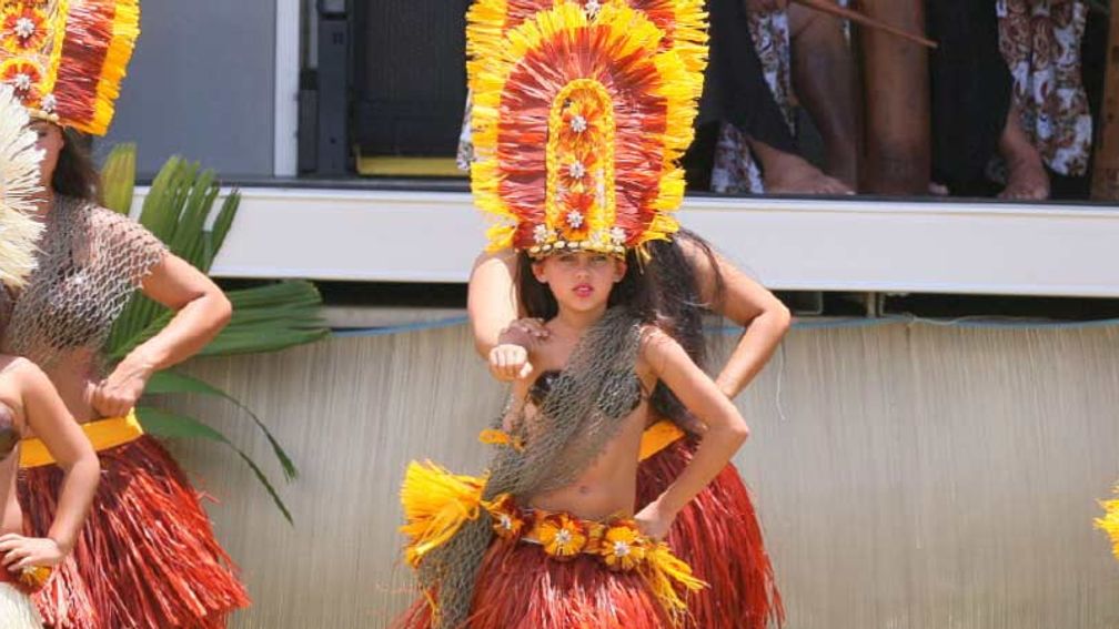 Professional Tahitian More' Costume - Option A Details - Aloha