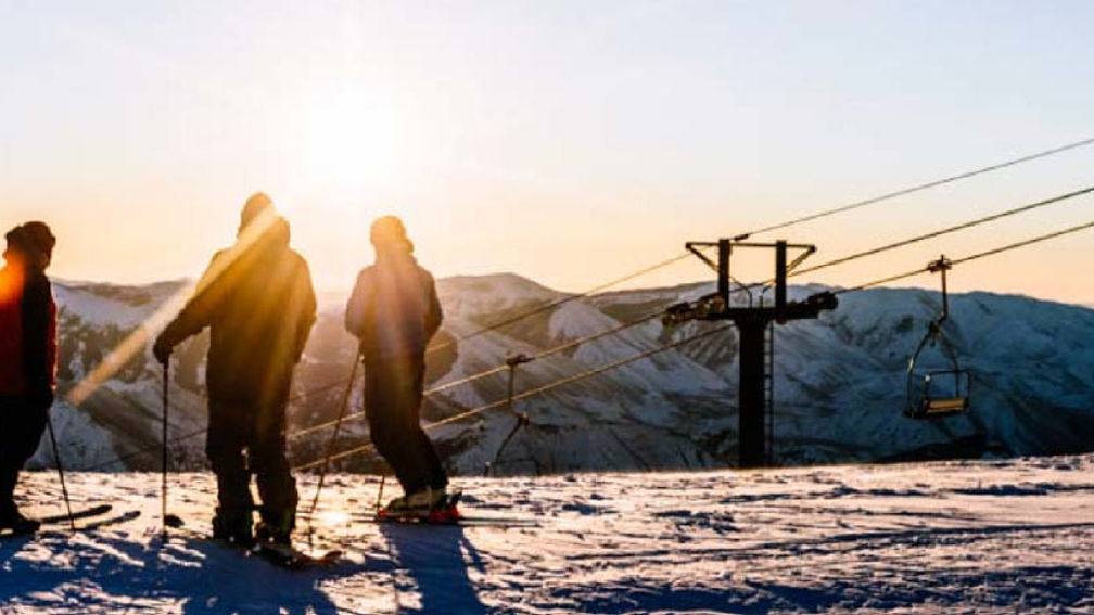 Families can hit the slopes on Bald Mountain, affectionately known to locals as Mount Baldy. // © 2016 Sun Valley Resort 2