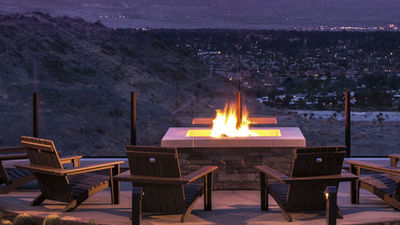 See scenic views from the hotel's hilltop location. // © 2016 Marriott