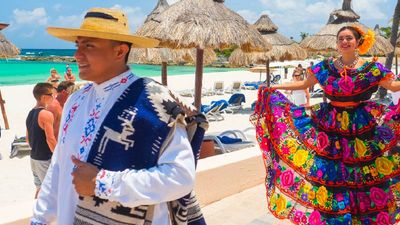 The resort offers plenty of outdoor fun for both parents and children. // © 2016 Club Med Cancun Yucatan 2
