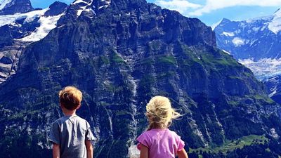 Many alfresco activities in the Swiss Alps are accessible via rail travel. // © 2017 Keryn Means 2