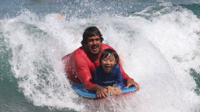 Bodyboarding is often better suited for family travelers. // © 2017 Hans Hedemann Surf School