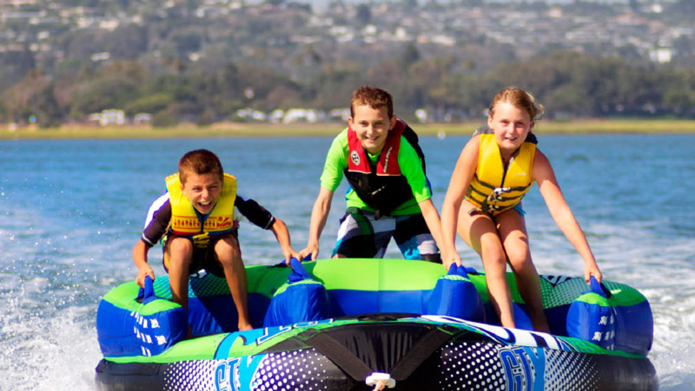 4 New Fall Travel Deals for Families