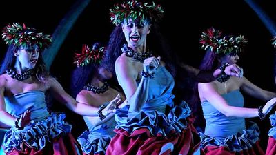 Women tell traditional stories of the history of Ewa district on Oahu through dance. // © 2017 GentryDisney Destinations