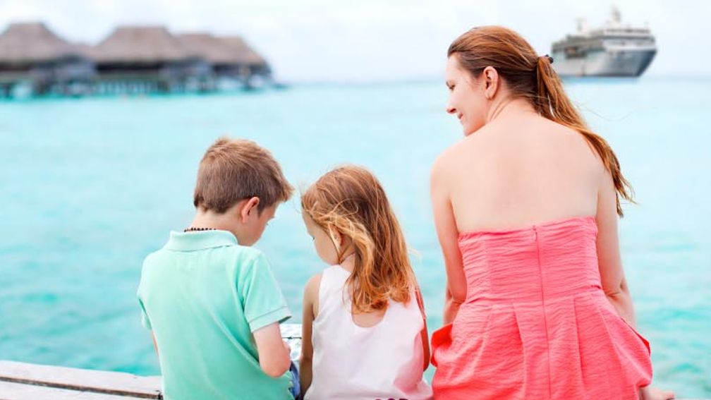 Families can explore the islands of Tahiti with Princess Cruises. // © 2013 BlueOrange Studio 3