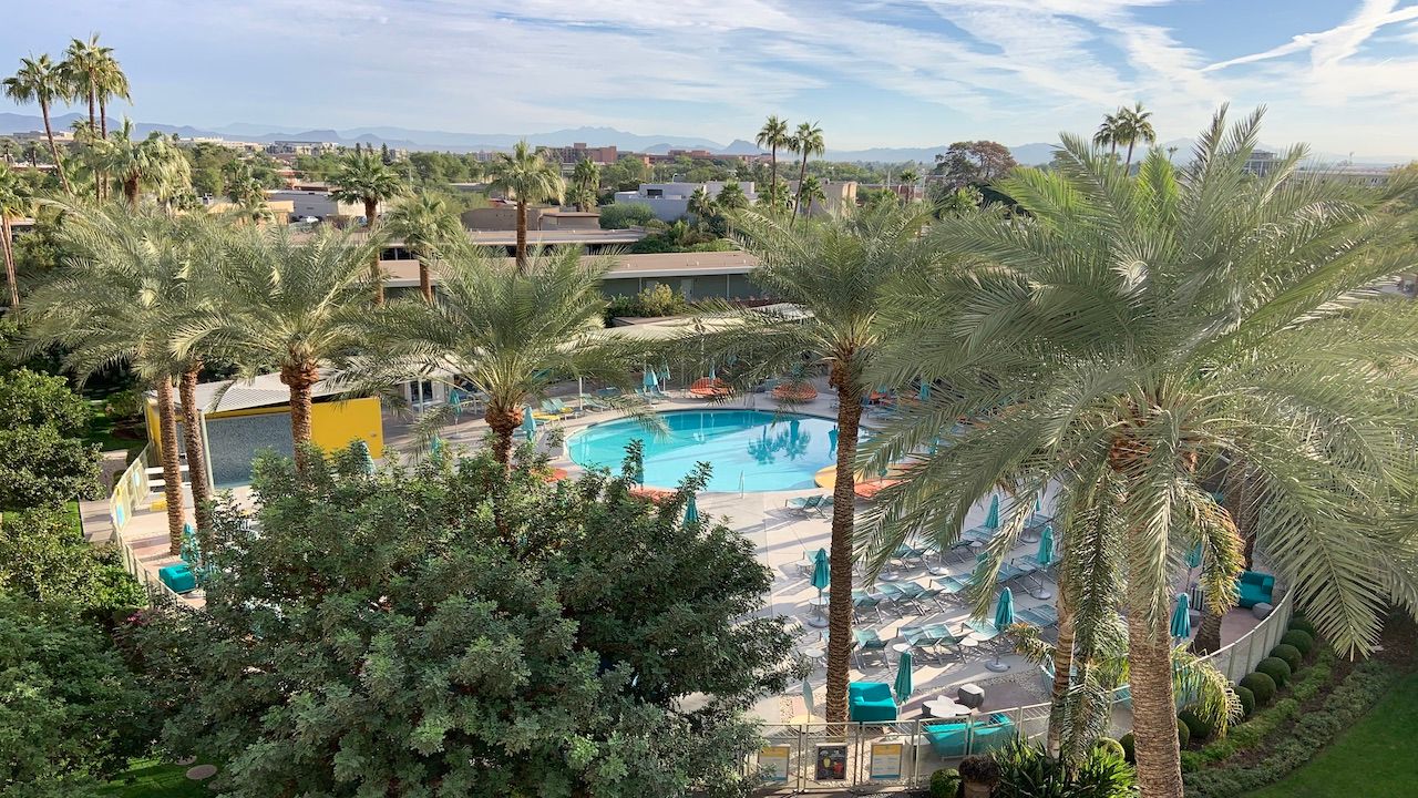 Hotel Valley Ho’s OH Pool welcomes guests with its mid-mod color palette.