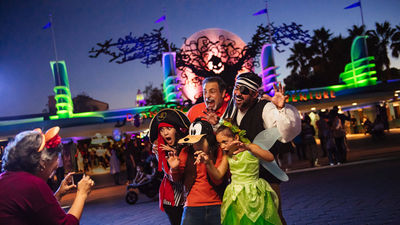 Here's How Top Theme Parks Are Celebrating Halloween in 2019