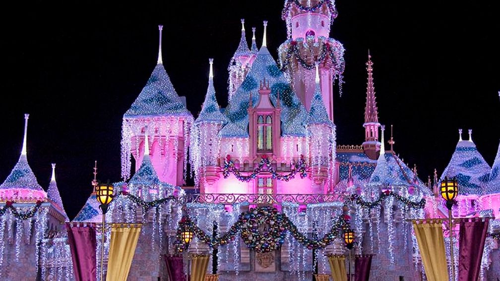 Celebrate the Holidays at These Theme Parks