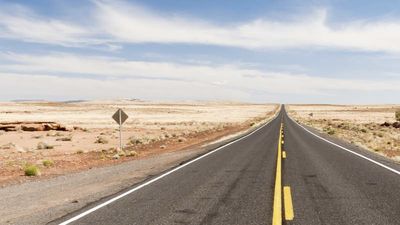 Miles of empty country are made easier with healthy snacks, activity books and flexible parents. // © 2015 Thinkstock