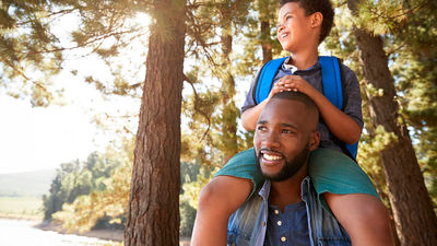 Why Doesn't the Travel Industry Seem to Care About Single Parents?