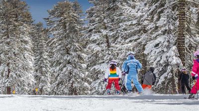Skiing at Northstar California in Lake Tahoe, Calif. // © 2017 Ski CA