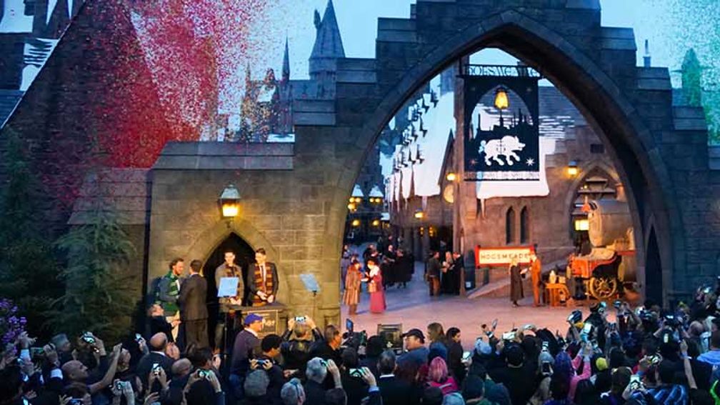 The Wizarding World of Harry Potter coming to California 2016 - Travelweek