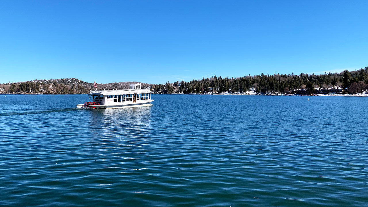 Enjoy a narrated tour and learn about the area’s history and large lakefront homes onboard the vessel, which operates year-round, weather permitting.