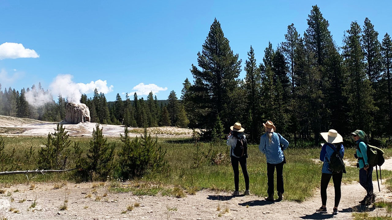 Lone star hotsell trail yellowstone