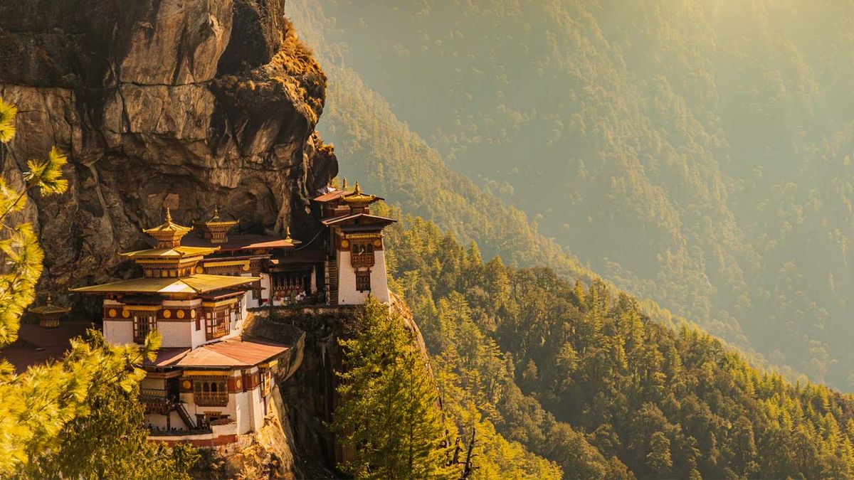 7 Countries Offering Visa-Free Travel to Indians in 2025