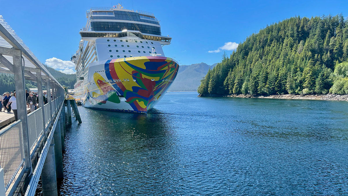 What's It Like to Sail to Alaska With Norwegian Cruise Line | TravelAge West