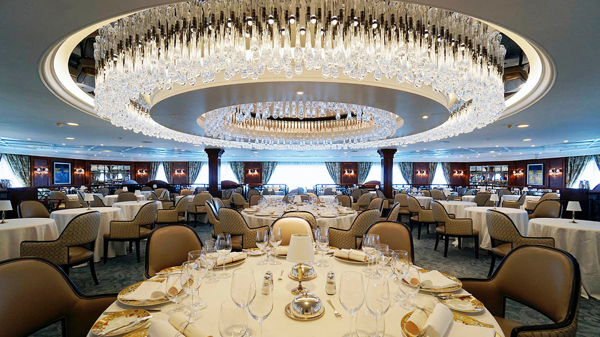 Luxury Cruise Ship Dining on the Sirena - Oceania Cruises