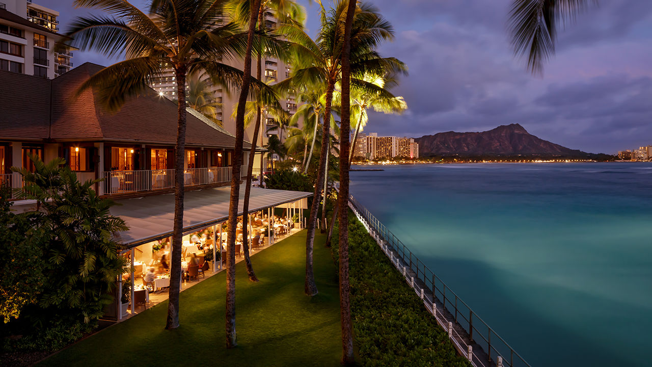 What To Do During At Stay At Halekulani Hotel In Waikiki | TravelAge West