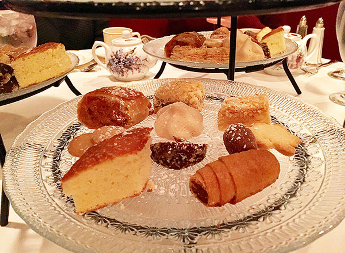 Been There, Do This: Russian Tea Time in Chicago