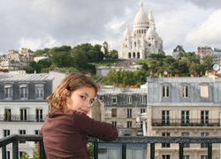 Children are often awed by Europe’s historic past. // © 2011 kissesfromholland