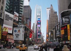 New York // © 2010 Globus Family of Brands