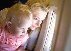 There may be some headaches when flying long distances with children, but the rewards are significant, too. //© Istockphoto