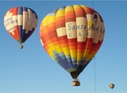 Hot air ballooning in Albuquerque // (c) Skye Mayring 2009
