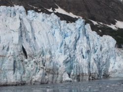 When the writer wasn't enjoying ice mochas, she spent most of her time taking in the amazing sights of Glacier Bay // (c) 2009 Monica Poling