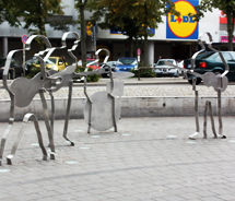 Beatles-Platz, a plaza that memorializes the original five members of The Beatles, is located in St. Pauli, Hamburg’s red-light district. // © 2011 Mindy Poder