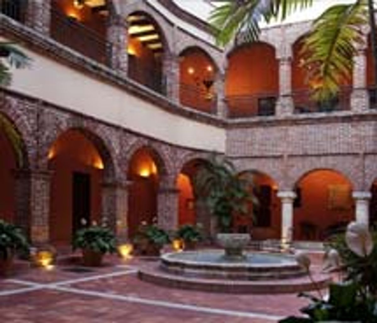 Hostal Nicolas de Ovando Evokes Santo Domingo's Past | TravelAge West