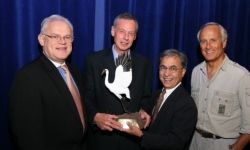 Linblad Expeditions receives NWF award // (c) 2008
