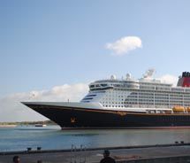 The Disney Dream // (c) 2011 Kenneth Shapiro