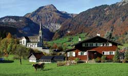 Swiss Chalet // © Untours