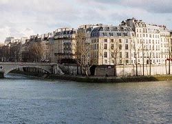 Paris, Ile-Saint Louis // © 2010 Muratama