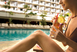 Outrigger Reef on the Beach offers a $100 dining credit. // (c) Outrigger Hotels & Resorts Outrigger Reef on the Beach offers a $100 dining credit. // (c) Outrigger Hotels & Resorts