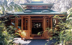 The Bamboo Guest House at Volcano Rainforest Retreat is just one option on the east side of the Big Island. // (c) 2008
