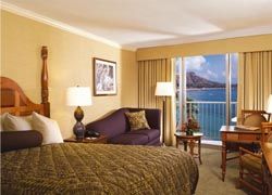 Guest room // (c) 2009 Outrigger Reef On The Beach