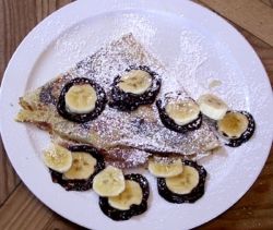 Crepes at Cafe Des Amis // (c) 2009 Crepes at Cafe Des Amis // (c) 2009
