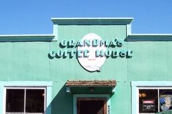 Grandma's Coffee House // (c) 2009 Grandma's Coffee House // (c) 2009