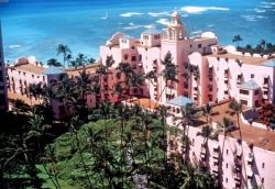 Waikiki’s Royal Hawaiian Hotel // (c) 2009