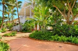 Courtyard of Kukuiula Village on Kauai // (c) 2010