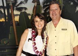 Wailea Beach Marriott general manager Bill Countryman with 2009 Maui Film Festival honoree, actress Zooey Deschanel // (C) 2010 Wailea Beach Marriott Resort & Spa