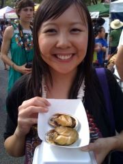 Deanna Ting tastes her very first barbecued abalone // © Candice Lee Kraughto 2010