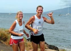 The route for the Maui Marathon is one of the most scenic in the U.S.// (c) 2010 MarathonFoto
