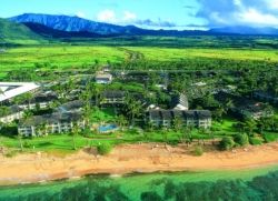 Aston Islander on the Beach // (c) Aston Hotels